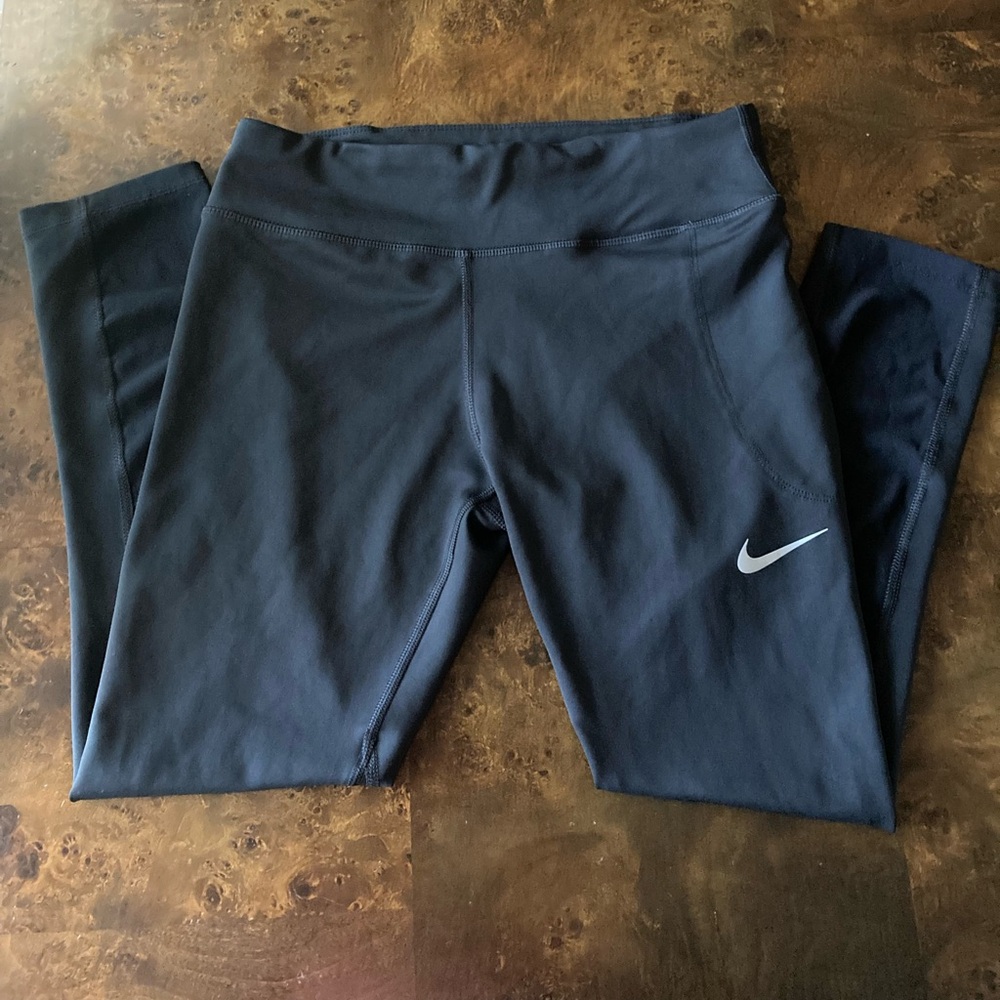Nike Dri-FIT Black 3/4 leggings sheet calf Activewear